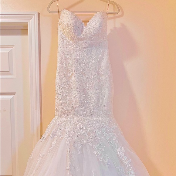 Maggie Sottero Dresses & Skirts - Wedding Dress with Original Bagging.